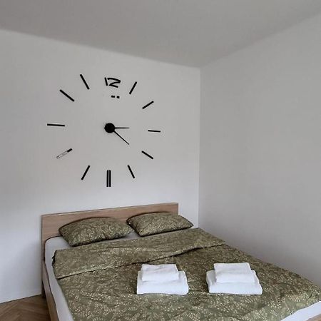 Apartament Przy Lipowej Μπιάλιστοκ Εξωτερικό φωτογραφία